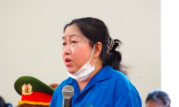 Buôn lậu 51 kg vàng, 