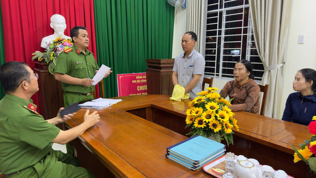 Bắt tạm giam phụ huynh chặn đường đánh học sinh nhập viện