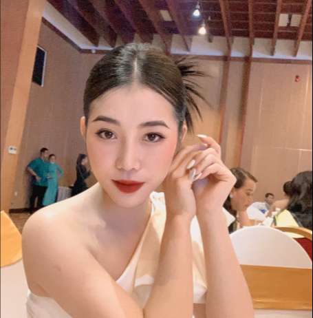 Võ Hoàng My - Cơ duyên với ngành làm đẹp