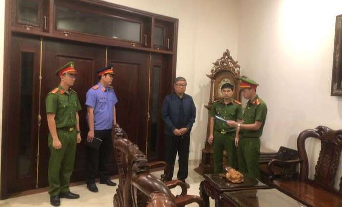 Bắt giam nguyên Hiệu trưởng Trường Đại học Bách khoa Đà Nẵng Đoàn Quang Vinh