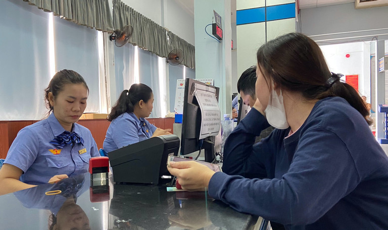 Tăng chuyến dịp Tết Giáp Thìn, bổ sung 13.500 vé tàu hai chiều TP.HCM - Hà Nội