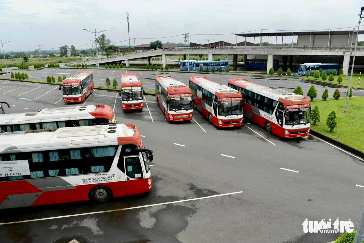 TP.HCM: Dân không lo thiếu vé xe khách dịp lễ 30-4
