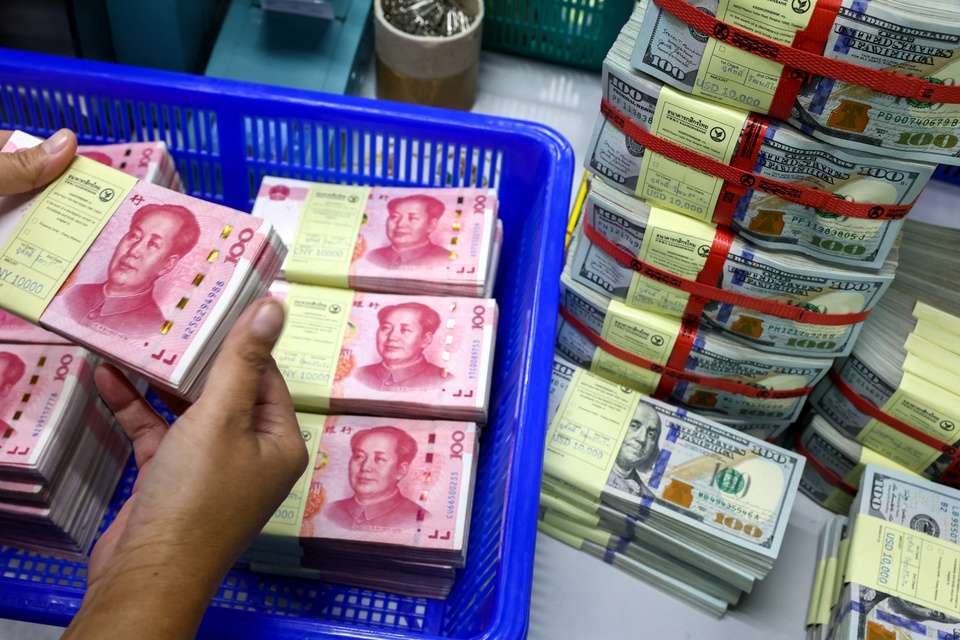 Khan hiếm USD, Argentina mua hàng bằng nhân dân