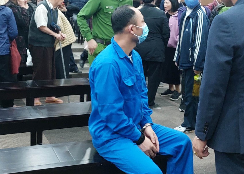 'Tiến sỹ dạy làm giàu' huy động được 2.700 tỉ đồng thì... đứt gánh