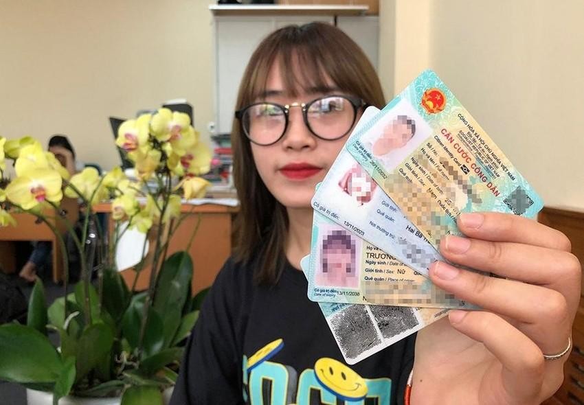 Từ hôm nay, người dân có thể dùng tài khoản định danh thay cho thẻ CCCD